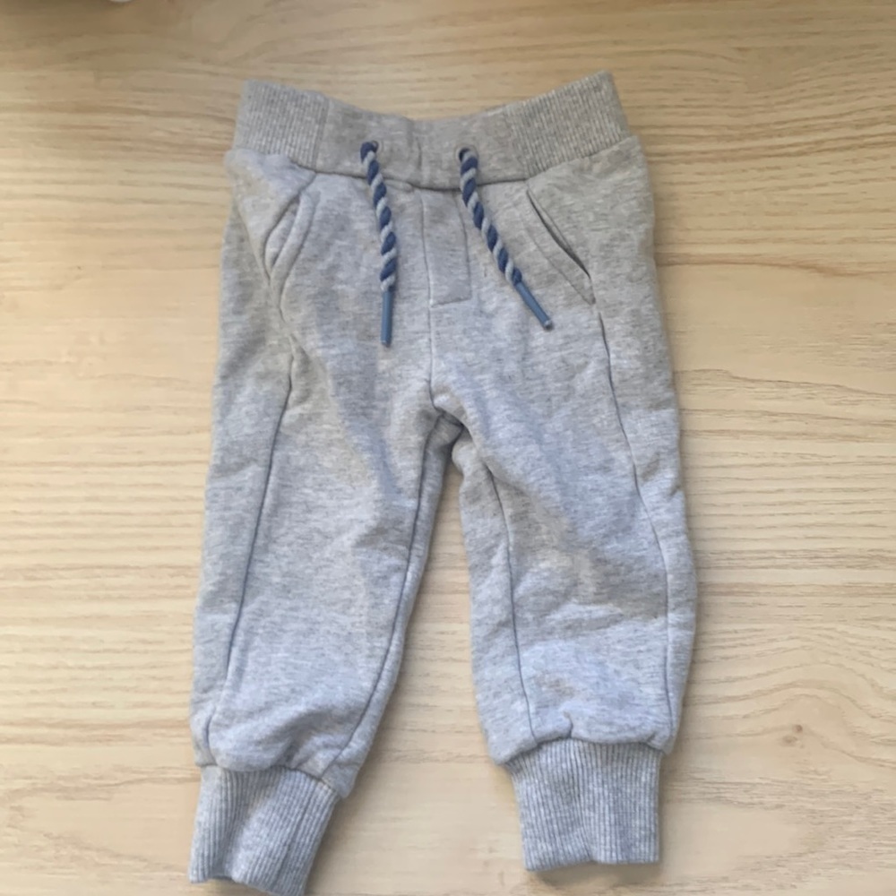 Mayoral‎ boy Sweatpants . 2-4 months